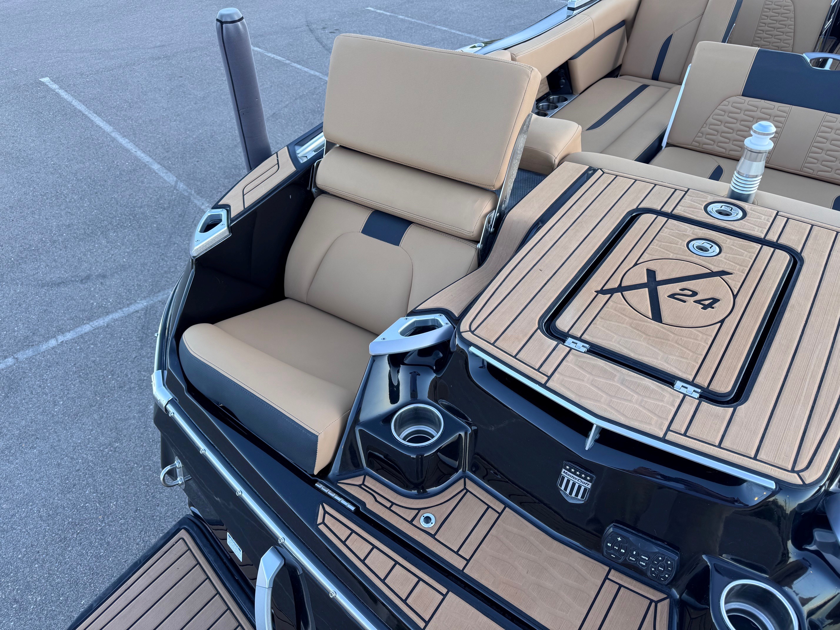 2021 MasterCraft X24 Icon